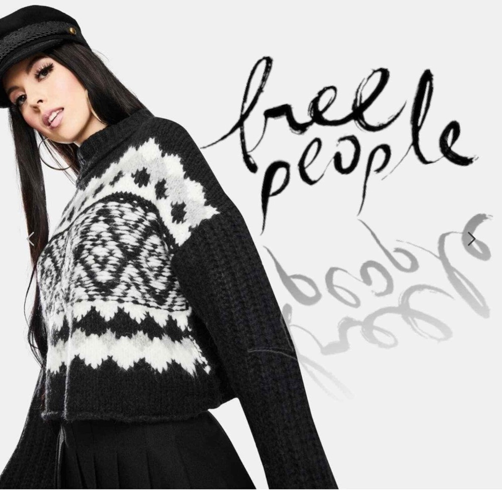 Free People Alpine Pullover Sweater in Black Onyx Combo sz medium NWT